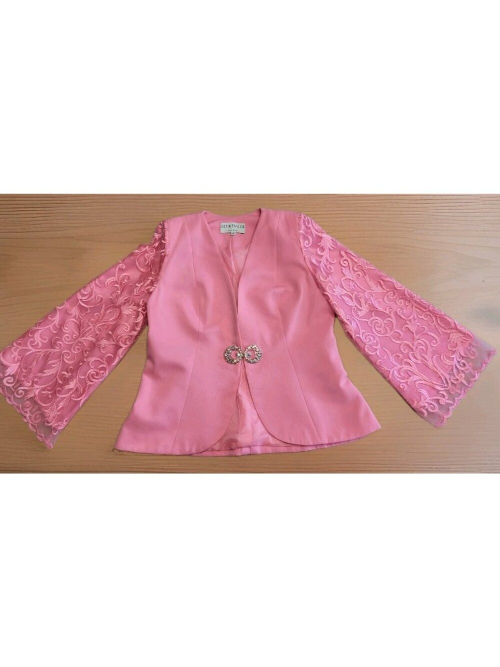 Women Lily & Taylor New York Pink Rose Láse Sleveeles Blazer Jacket Size 16